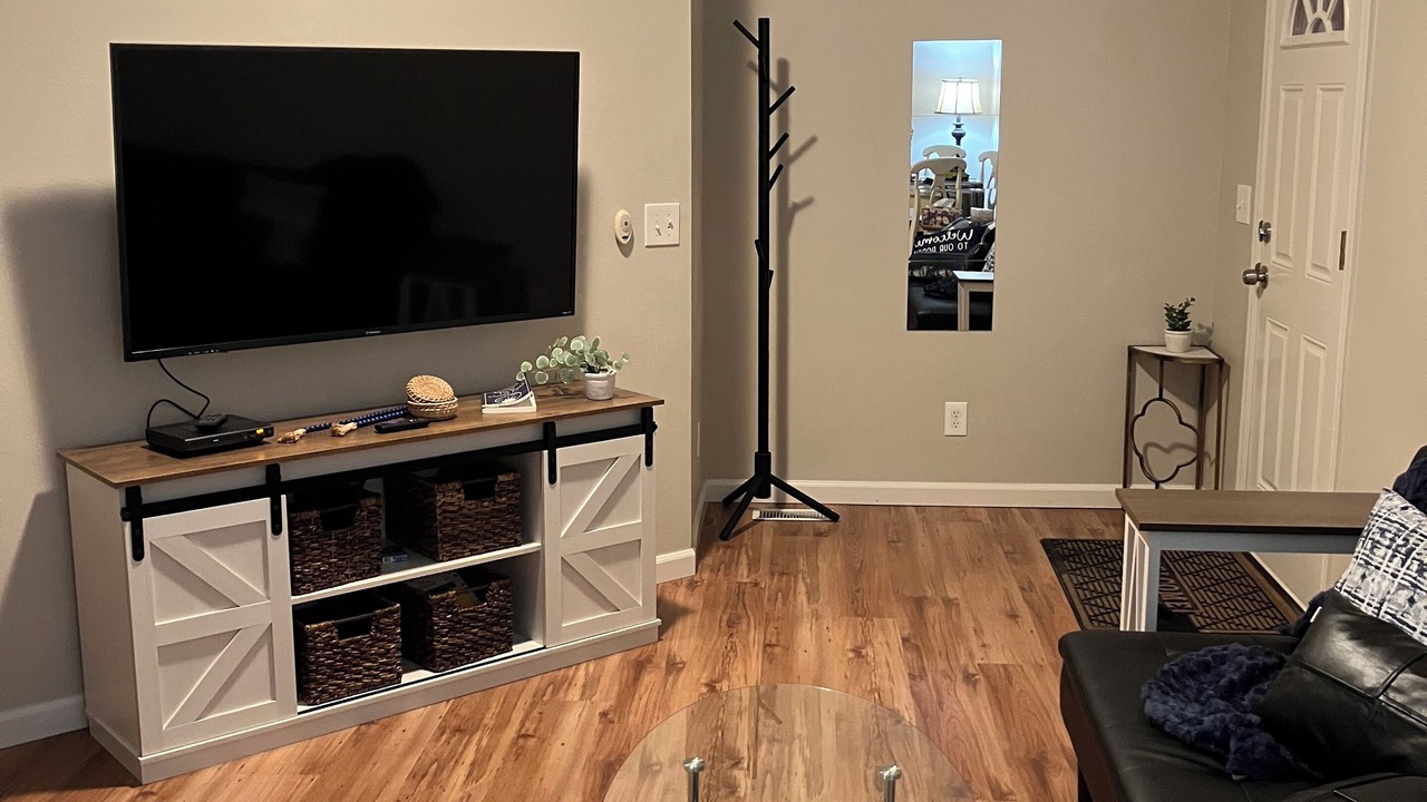Photo of Livingroom in University Park