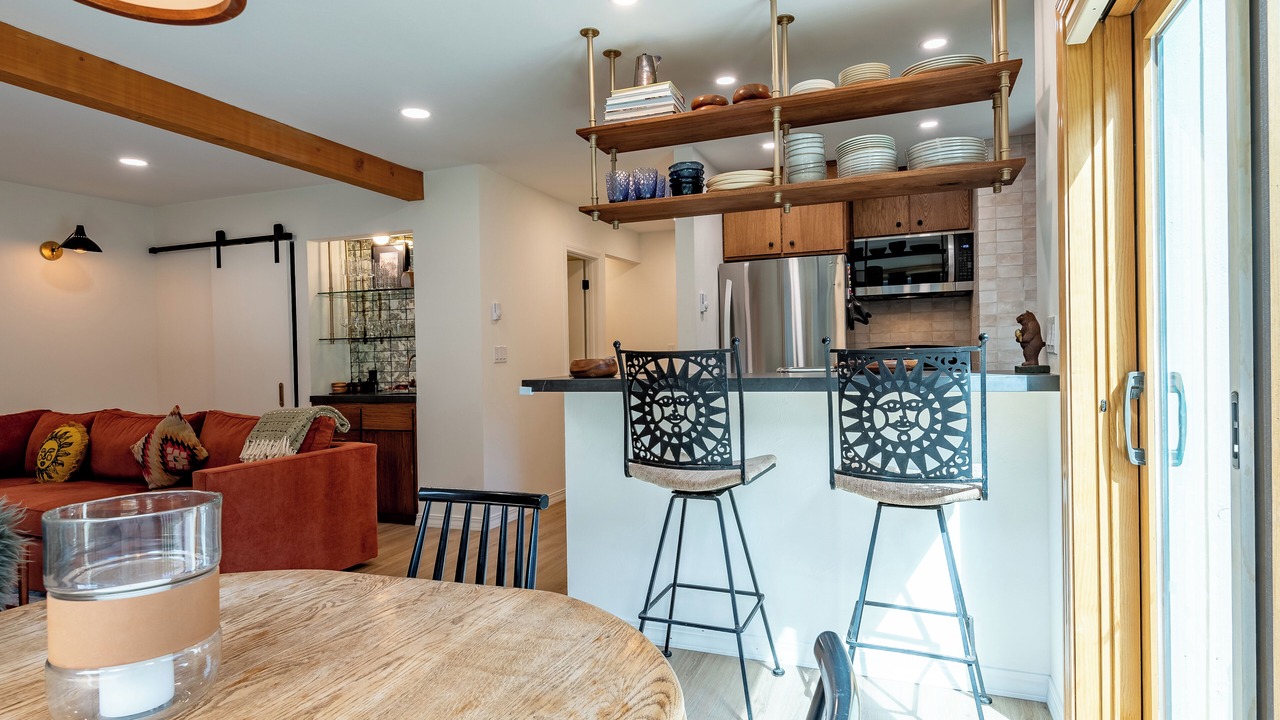 Photo of Livingroom in Warm Springs