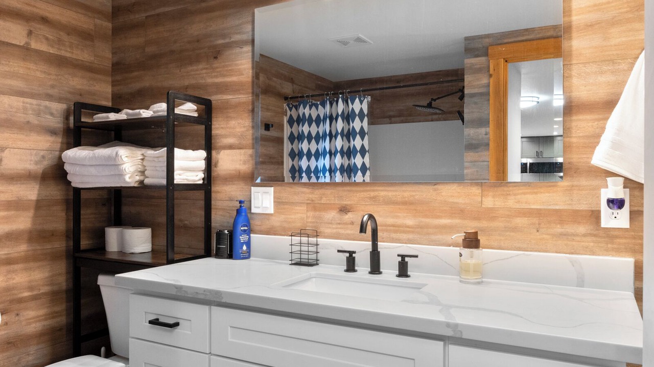 Photo of Bathroom in Nisqually Park