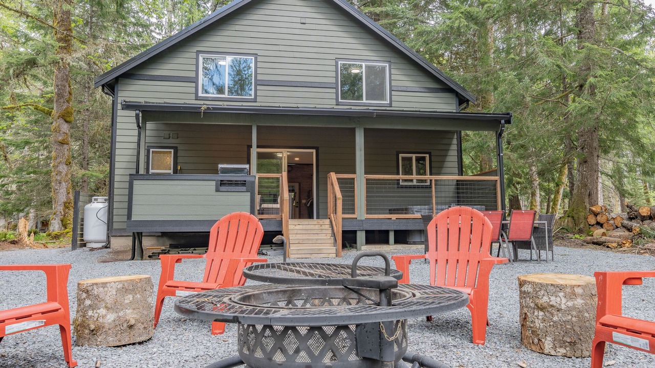 Photo of Patio Balcony in Nisqually Park