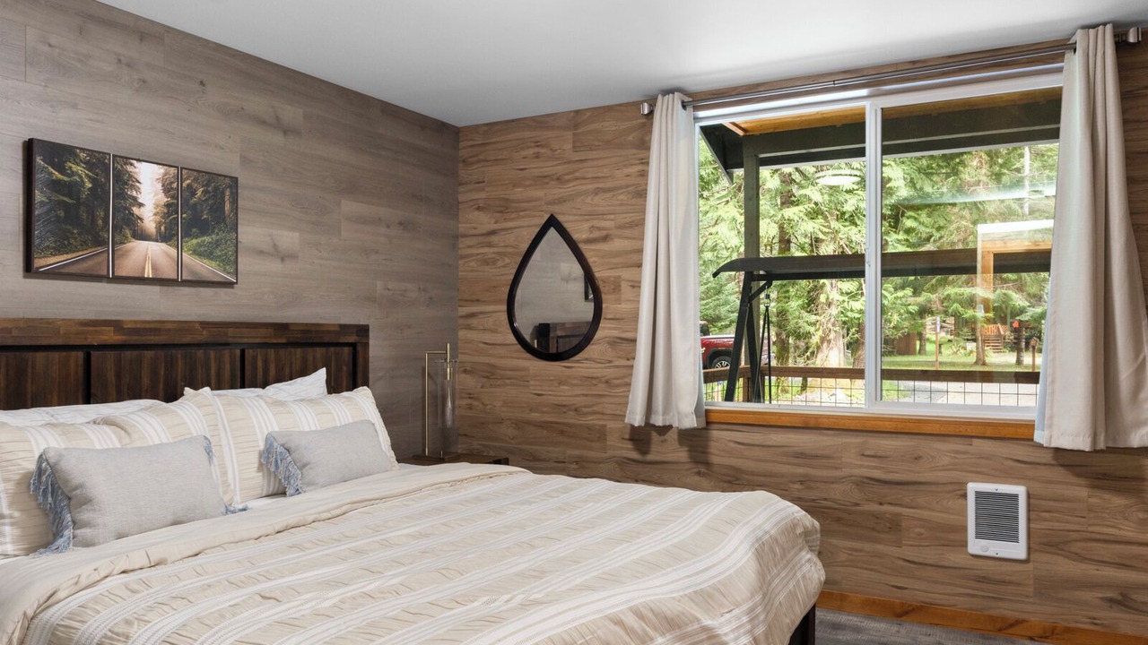 Photo of Bedroom in Nisqually Park