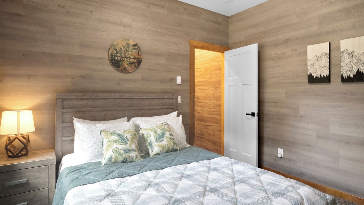 Photo of Bedroom in Nisqually Park