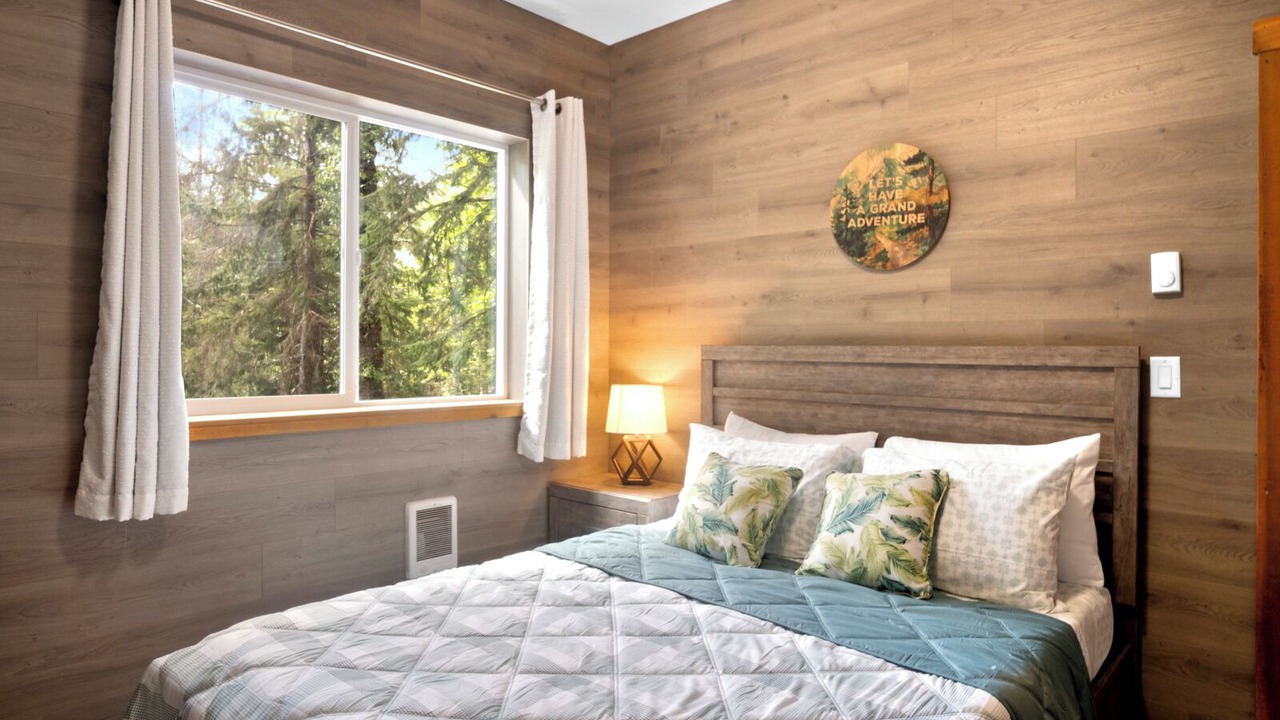Photo of Bedroom in Nisqually Park