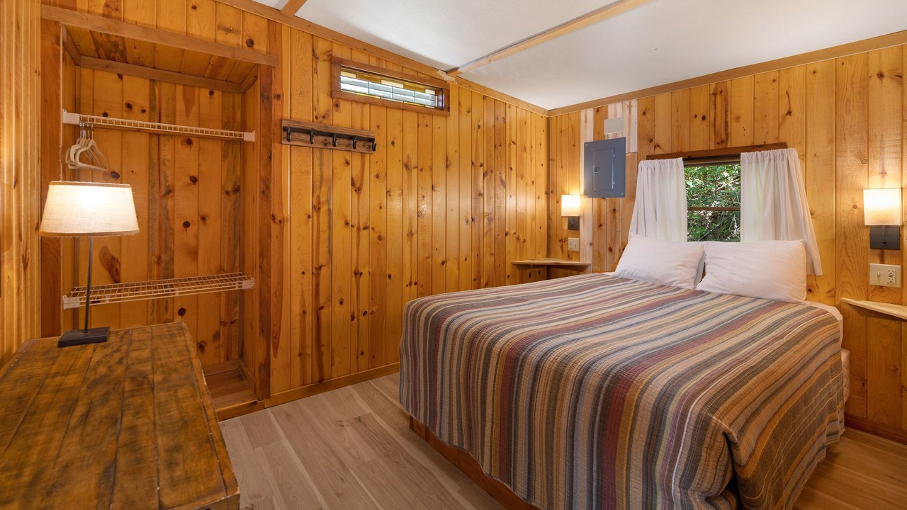Photo of Bedroom in Eastsound