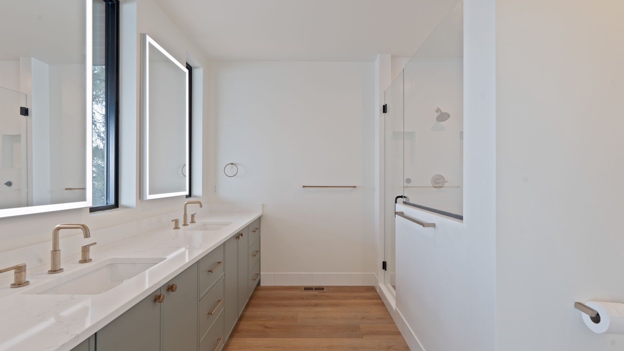 Photo of Bathroom in Sandpoint