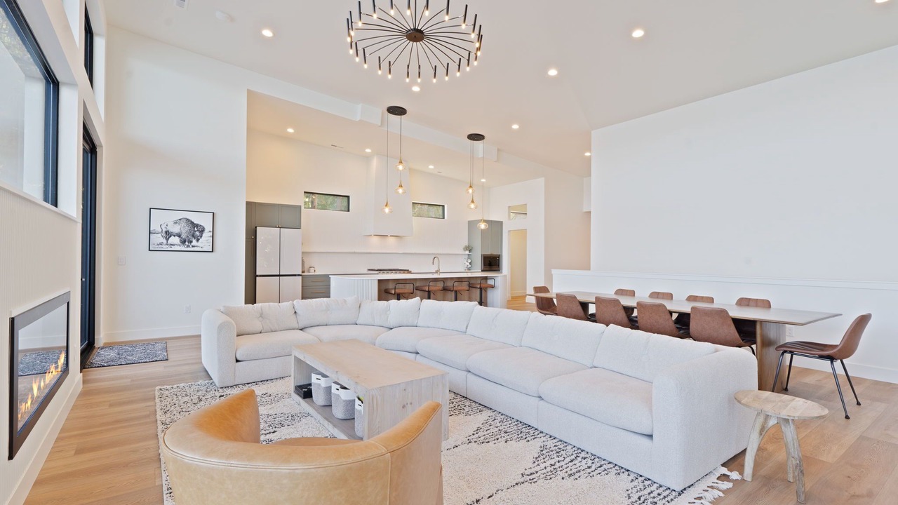 Photo of Livingroom in Sandpoint