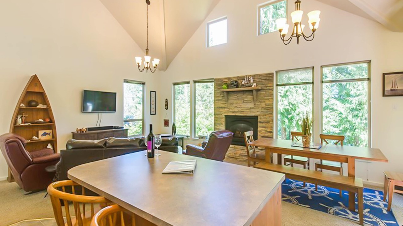 Photo of Livingroom in Sequim