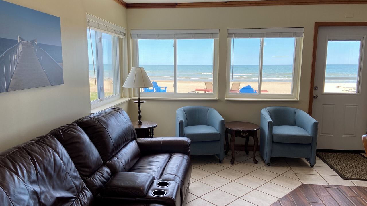 Photo of Livingroom in Oscoda