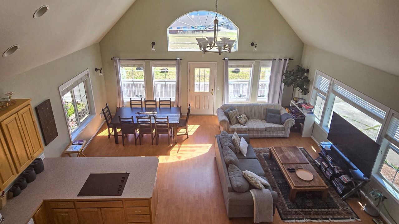 Photo of Livingroom in Maple Grove