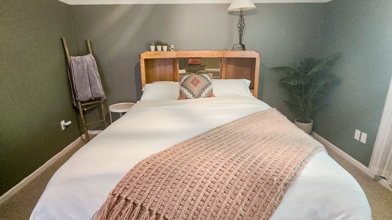 Photo of Bedroom in Maple Grove