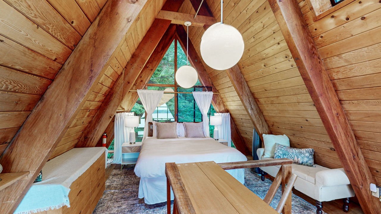 Photo of Bedroom in Gig Harbor