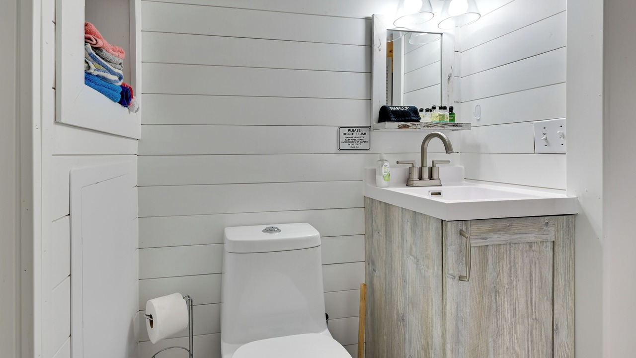 Photo of Bathroom in Austinville