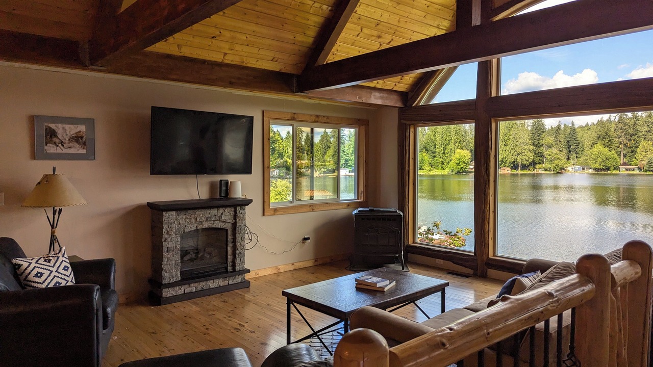 Photo of Livingroom in Eatonville