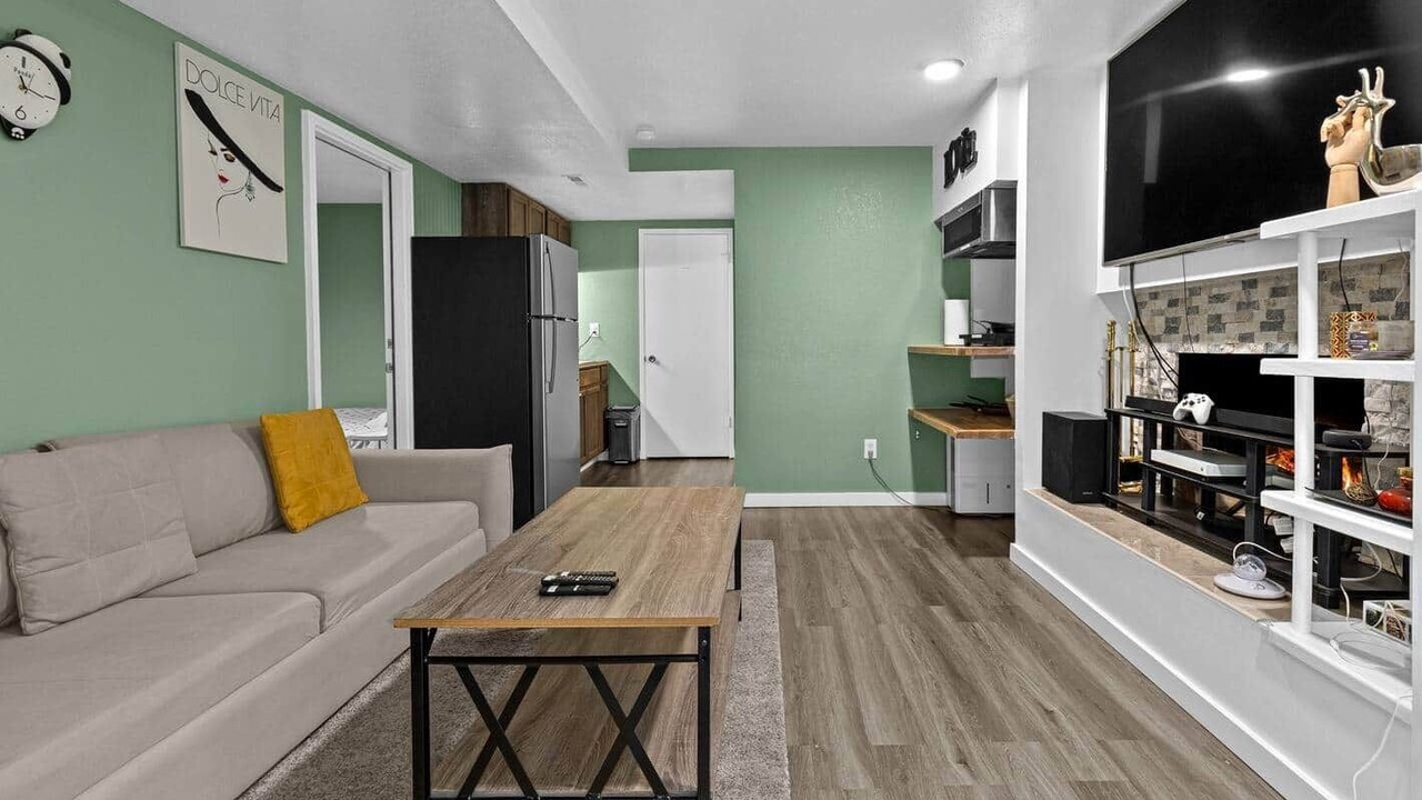Photo of Livingroom in Silver Lake