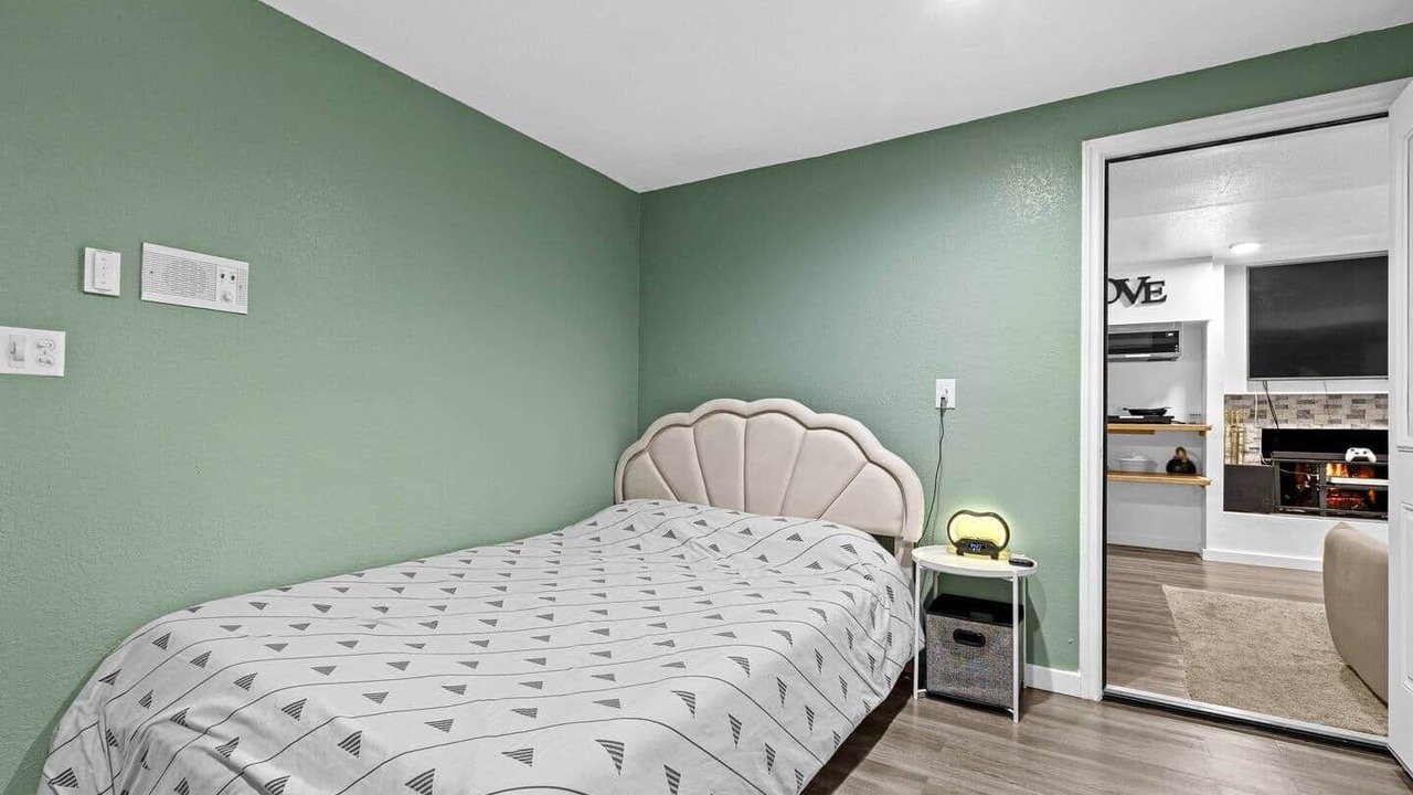 Photo of Bedroom in Silver Lake