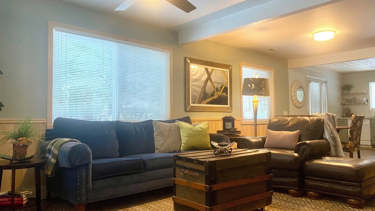 Photo of Livingroom in New Meadows