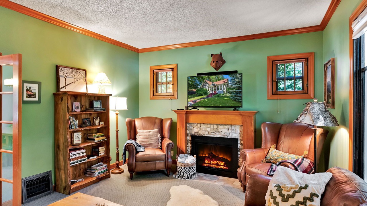 Photo of Livingroom in Garden District