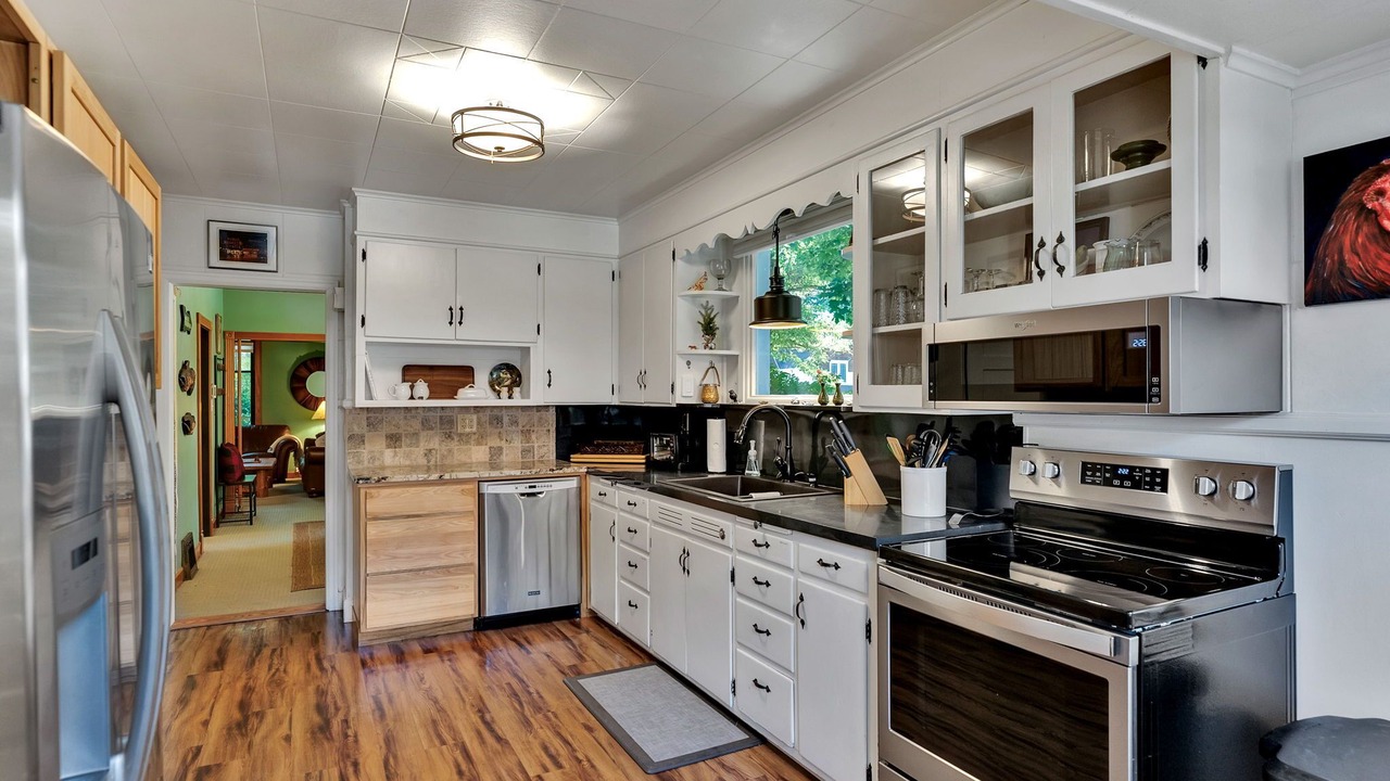 Photo of Kitchen in Garden District