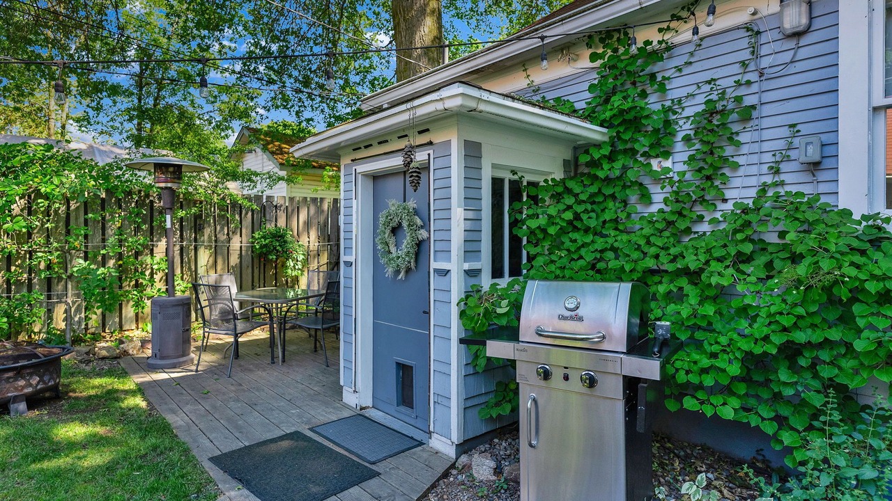 Photo of Outdoor in Garden District