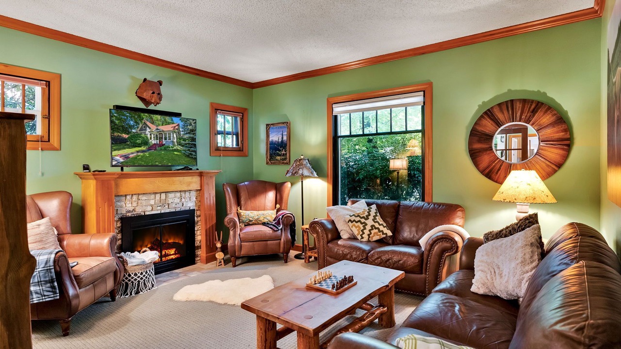 Photo of Livingroom in Garden District
