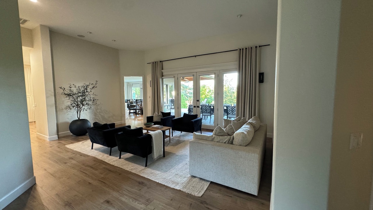 Photo of Livingroom in Ridgefield