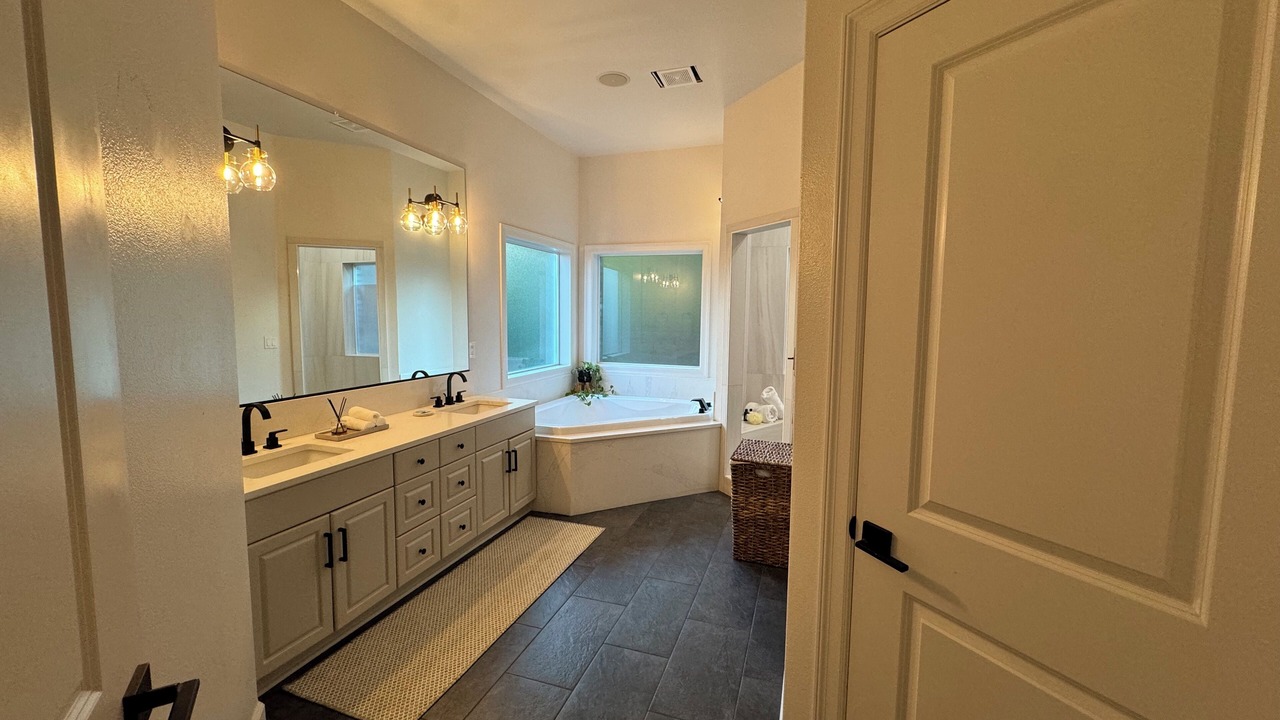 Photo of Bathroom in Ridgefield