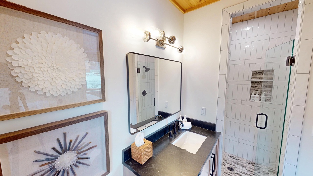 Photo of Bathroom in Victor