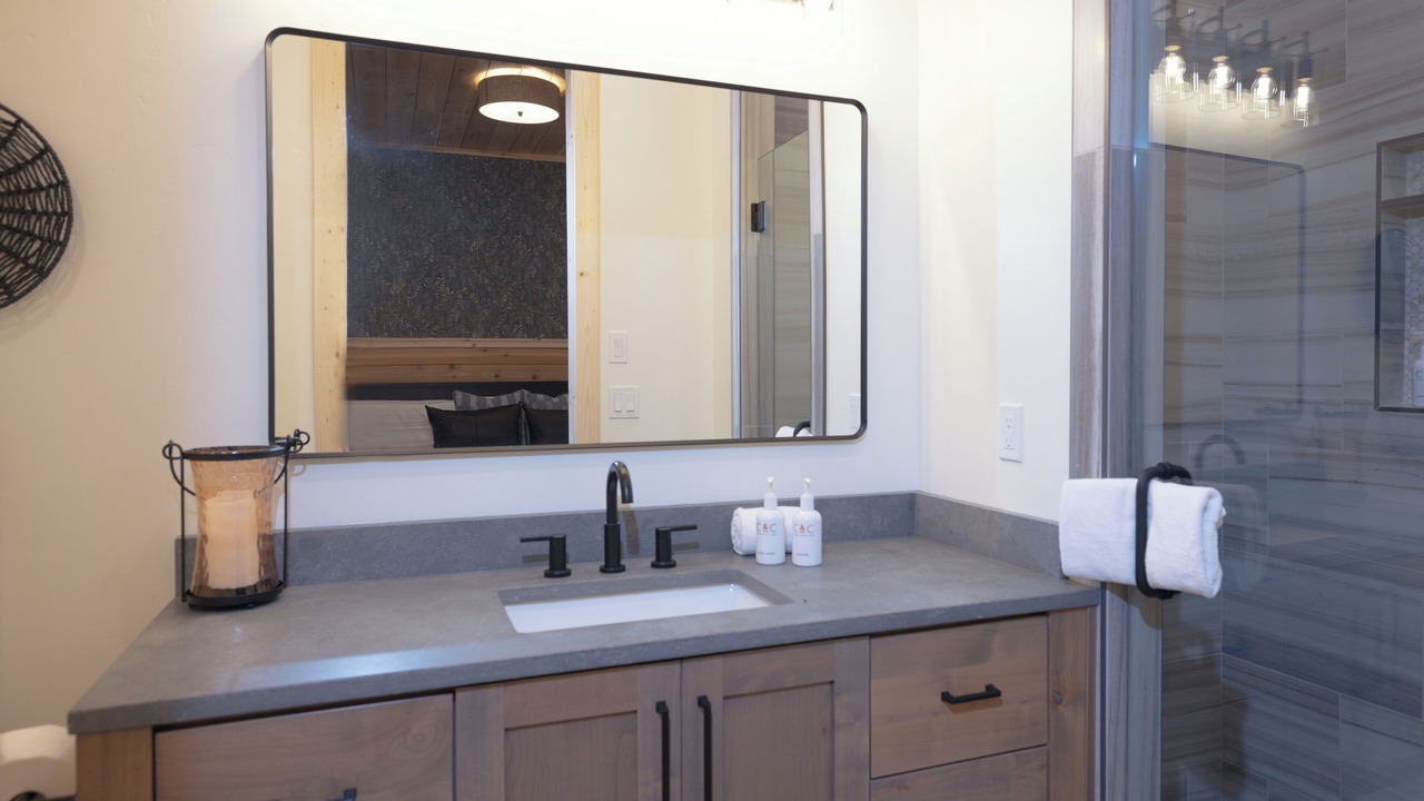 Photo of Bathroom in Victor