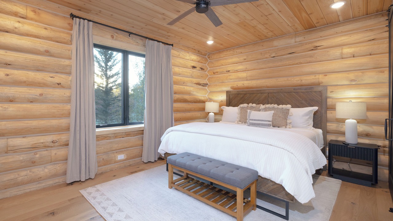 Photo of Bedroom in Victor