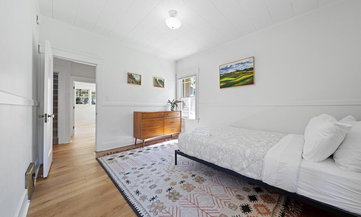 Photo of Bedroom in Manito