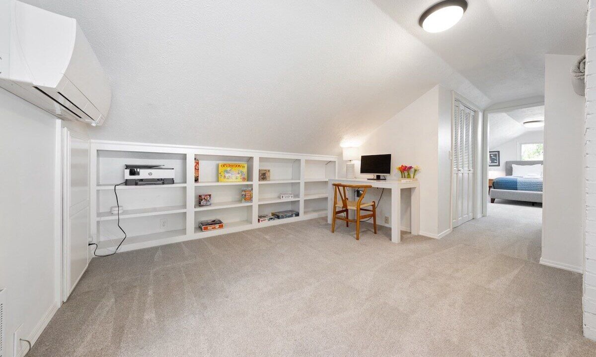 Photo of Bedroom in Manito