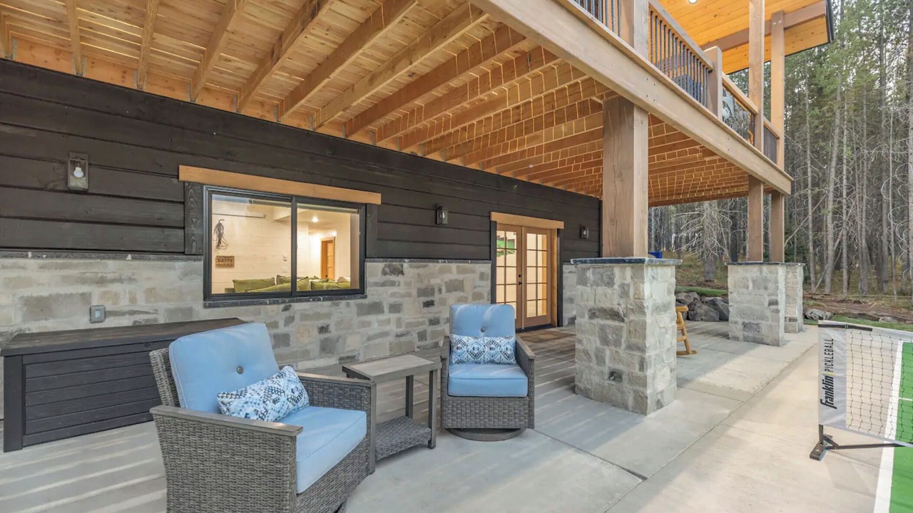 Photo of Patio Balcony in Island Park