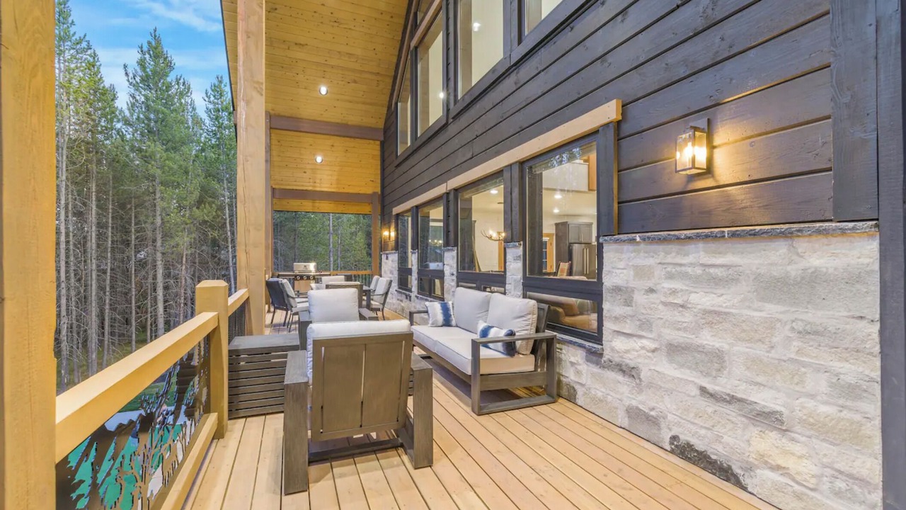 Photo of Patio Balcony in Island Park