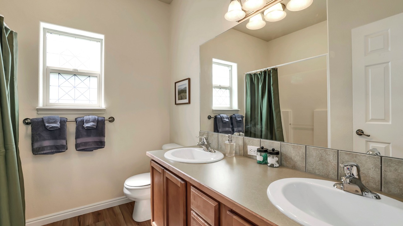 Photo of Bathroom in Donnelly