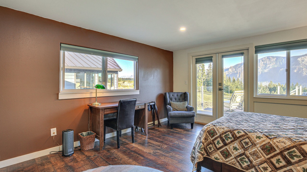 Photo of Bedroom in Stevenson
