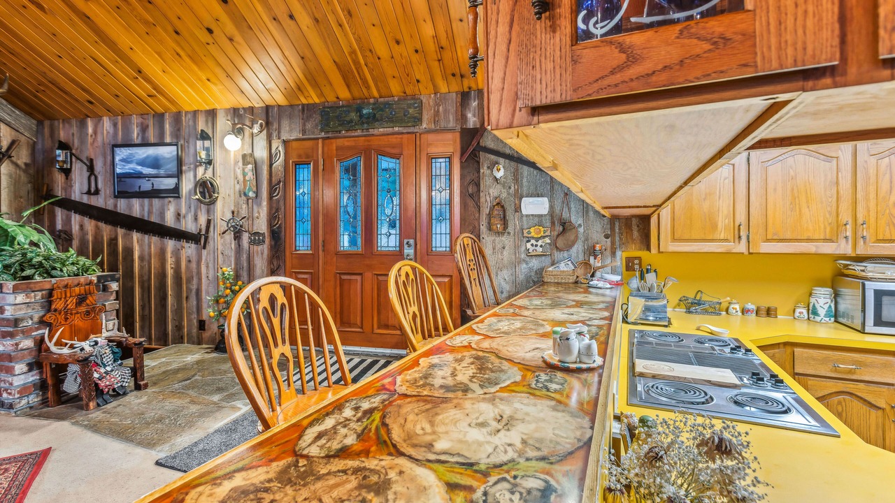 Photo of Kitchen in Brinnon