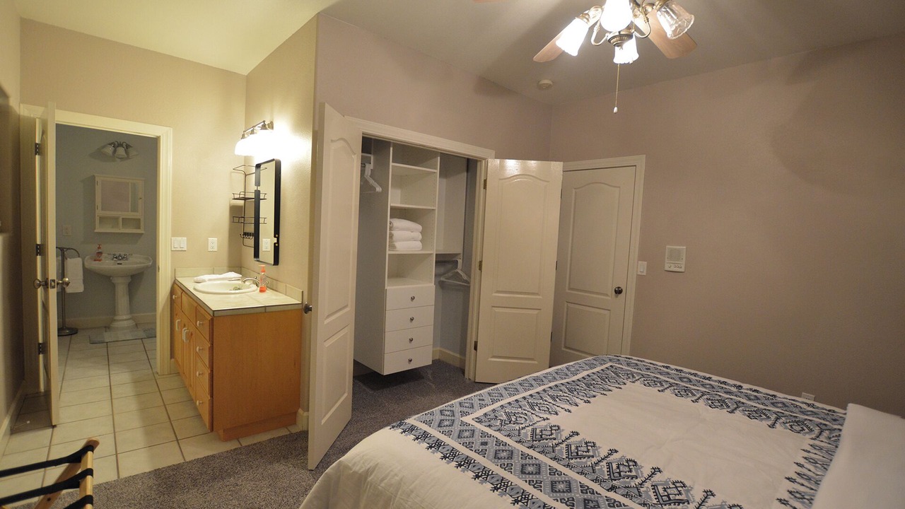 Photo of Bedroom in Page