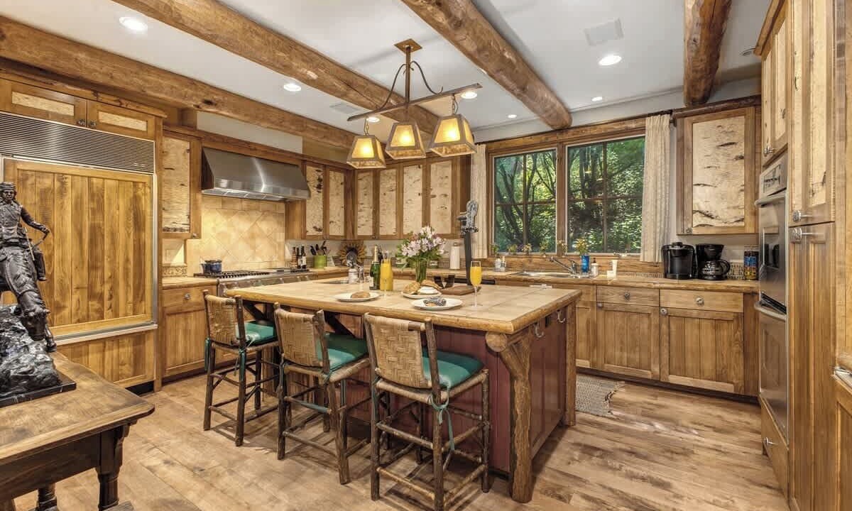 Photo of Kitchen in Warm Springs