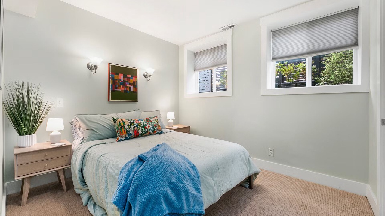 Photo of Bedroom in Greenwood