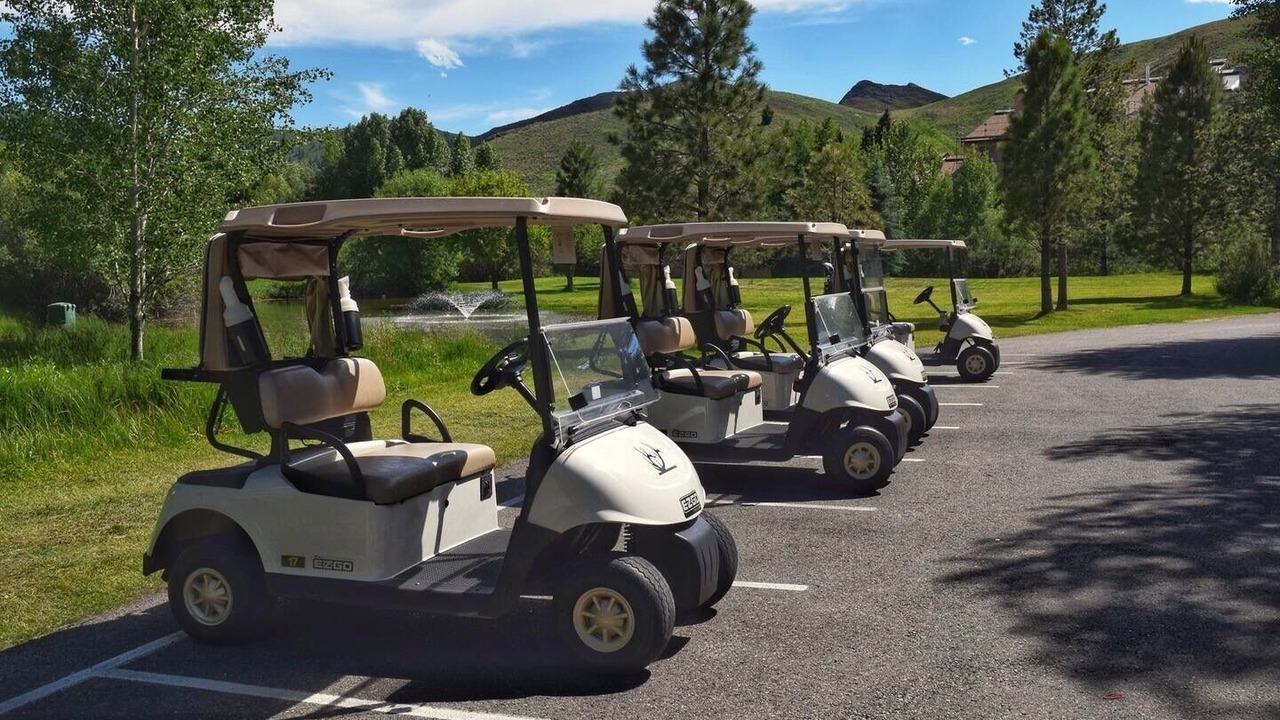 Photo of Others in Elkhorn Village