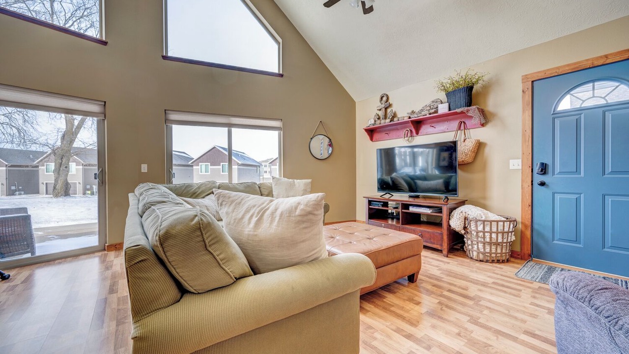 Photo of Livingroom in Spirit Lake