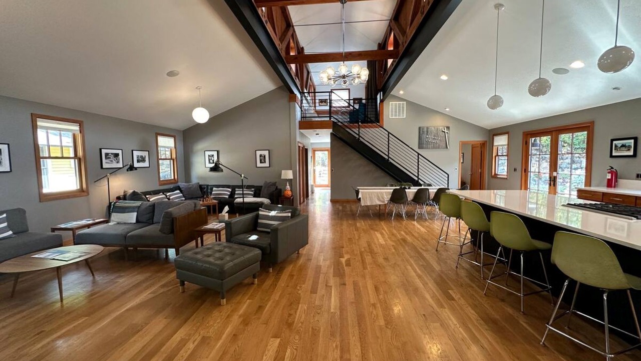 Photo of Bedroom in Old Bend