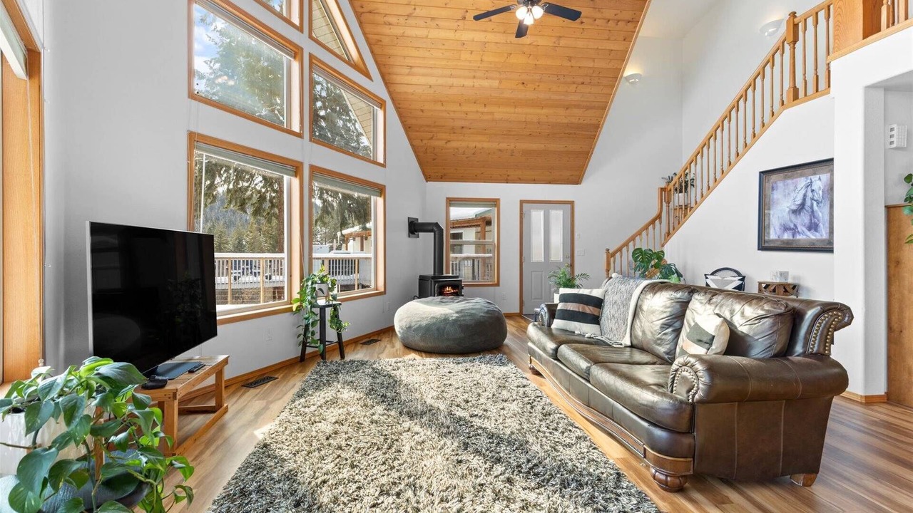 Photo of Bedroom in Worley