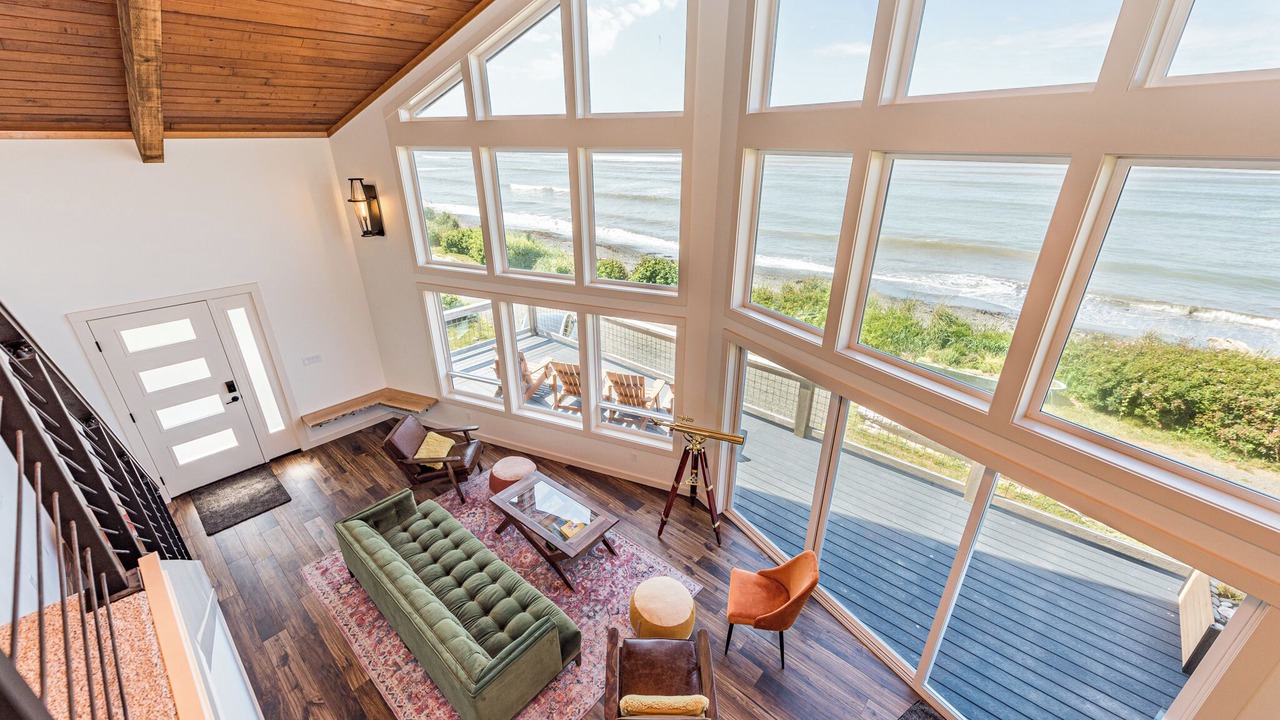 Photo of Livingroom in Port Angeles