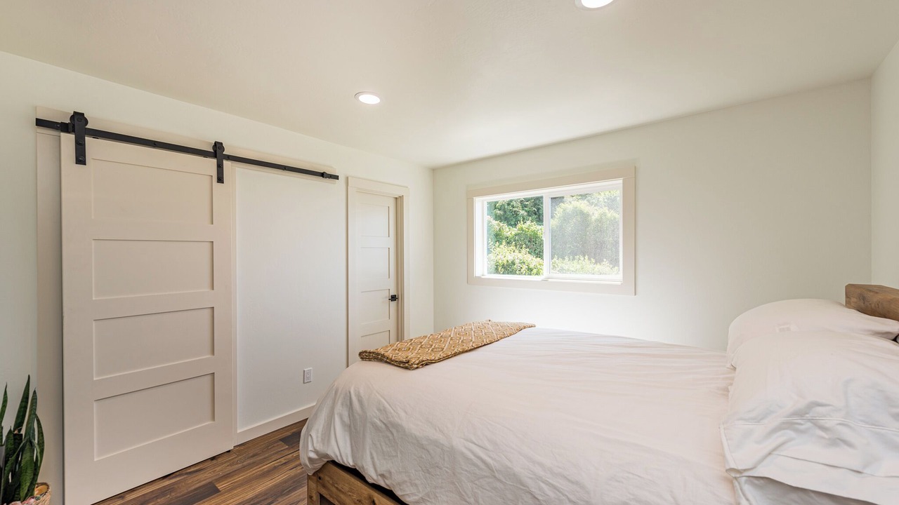 Photo of Bedroom in Port Angeles