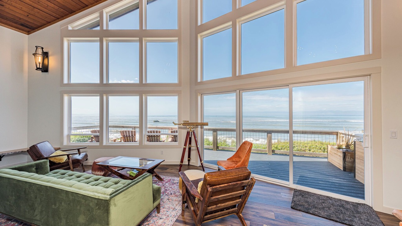 Photo of Livingroom in Port Angeles