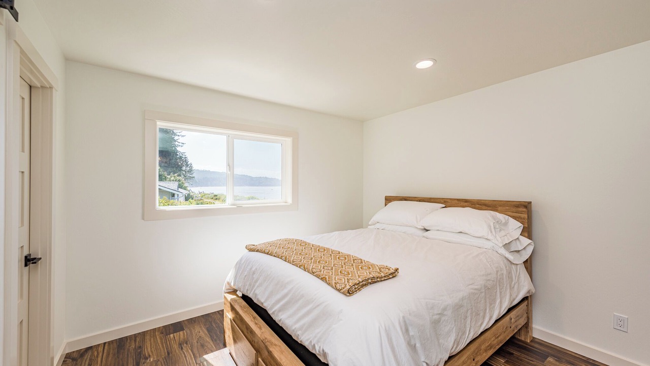 Photo of Bedroom in Port Angeles