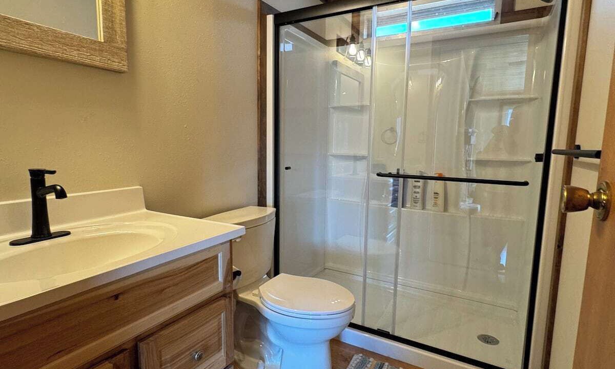 Photo of Bathroom in Sunland Estates