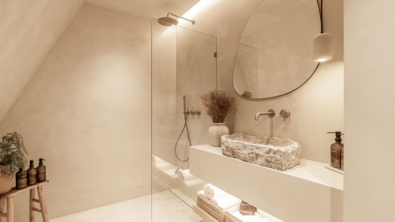 Photo of Bathroom in Ashford