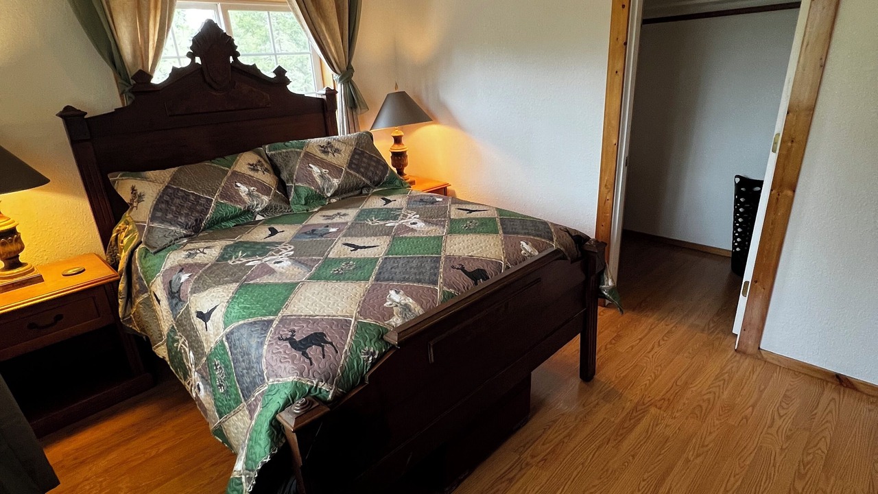 Photo of Bedroom in Bonners Ferry